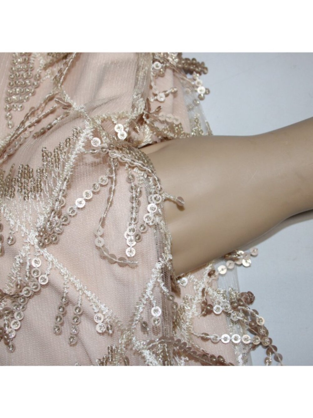 Hayden Dress Sz S Tan Gold Sequin Lined Pockets 100% Polyester Dress - Picture 8 of 10